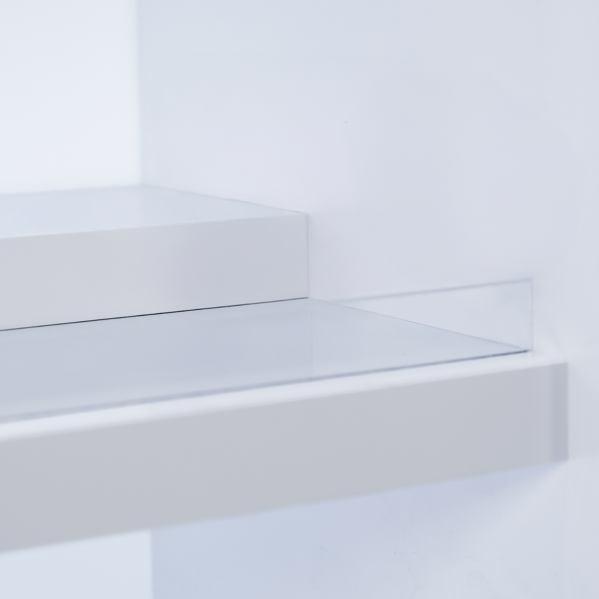 Sindle Sided Double-Tier Polish Display/Cabinet