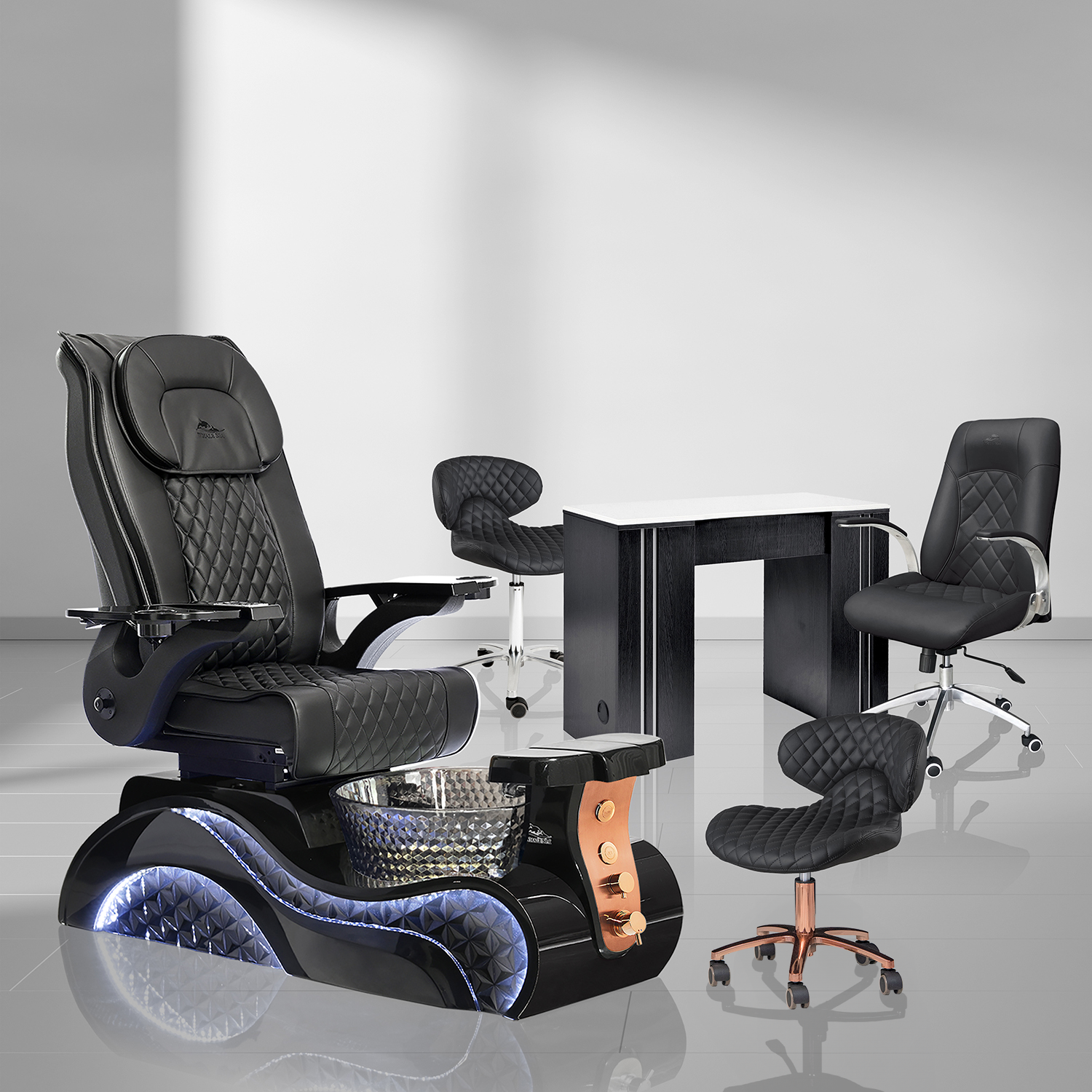GALLERIA DUE PONTI（ガレリア・デュエ・ポンティ）ウッドチェア whale-windsor-chair_main_01.jpg